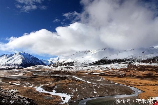 波密桃花开当桃花与雪山相遇，便成为云上仙境