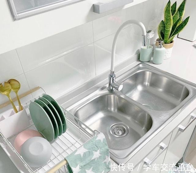 全屋|瑞士女主在中国的家,简单清爽的家居场面令人向往,这布置太治愈!