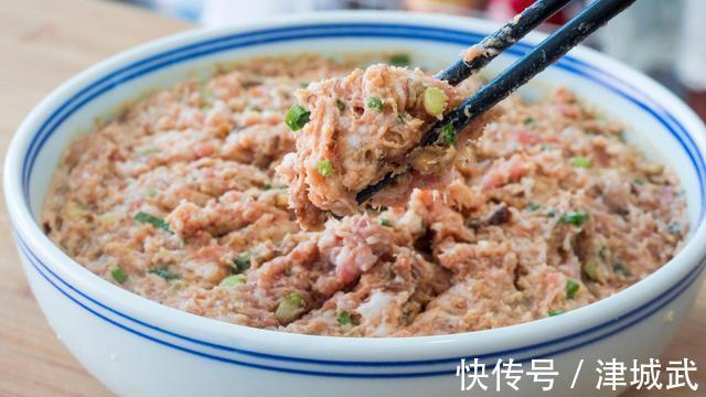 秋冬交替，最该吃这蒸菜，鲜嫩营养好吃不贵，不燥不热顺利过寒冬