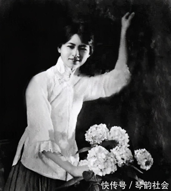 张兆和@向林徽因学习择夫:比起才华来,人品与三观才是最重要的