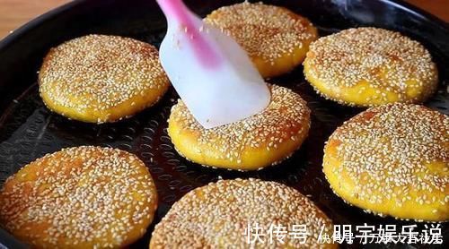 好吃|活了半辈子,才知道南瓜饼这样做最好吃,不用油炸,营养又健康