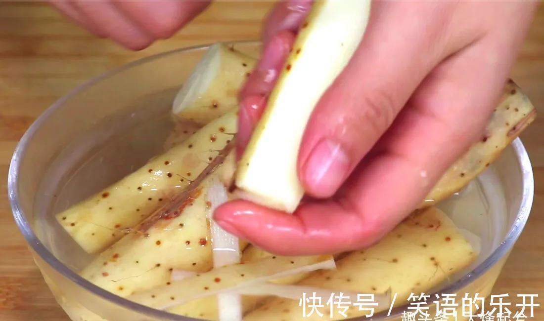 老人|山药最好吃做法，打2鸡蛋，做出柔软又香甜，家里老人孩子都爱吃