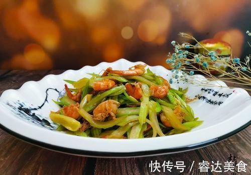 老年人|便秘特怕的1种蔬菜，浑身都是宝，富含纤维素，要常做给父母吃