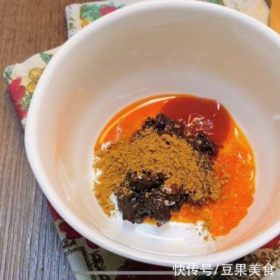 辣酱|10分钟快手健康早餐「酱香饼」，90%都吃上瘾！（懒人版）