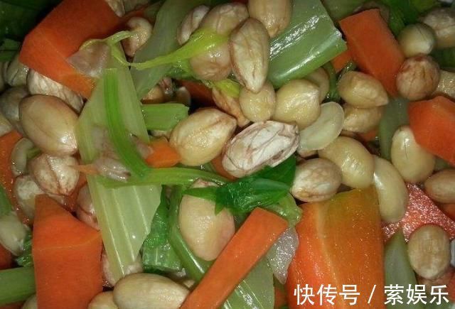 尿酸|此4物是痛风患者的救星,常吃尿酸不再扰,降酸效果杠杠的