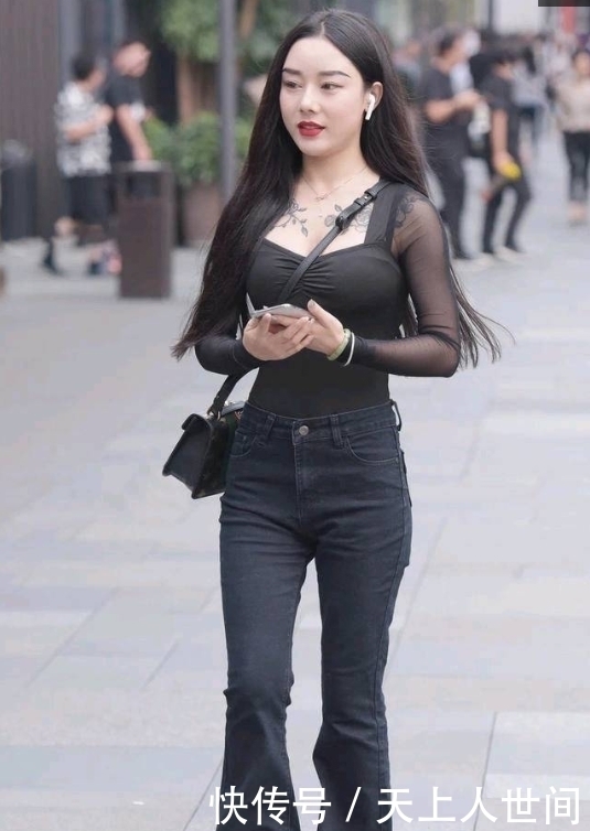 端庄得体,优雅大气而不失性感魅力,古色天香的小姐姐真迷人