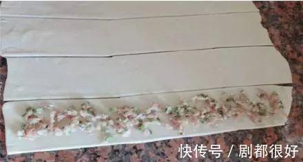 馅饼|馅饼最简单快速的新做法,外脆里嫩,一顿吃3个都不够