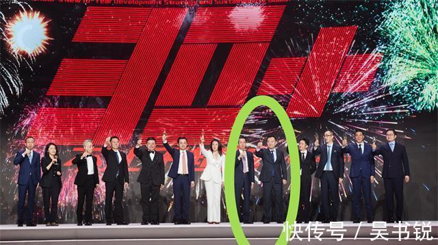 乒乓球|孔令辉公开亮相!2022年将至,他会回归国乒、执教孙颖莎等人吗?