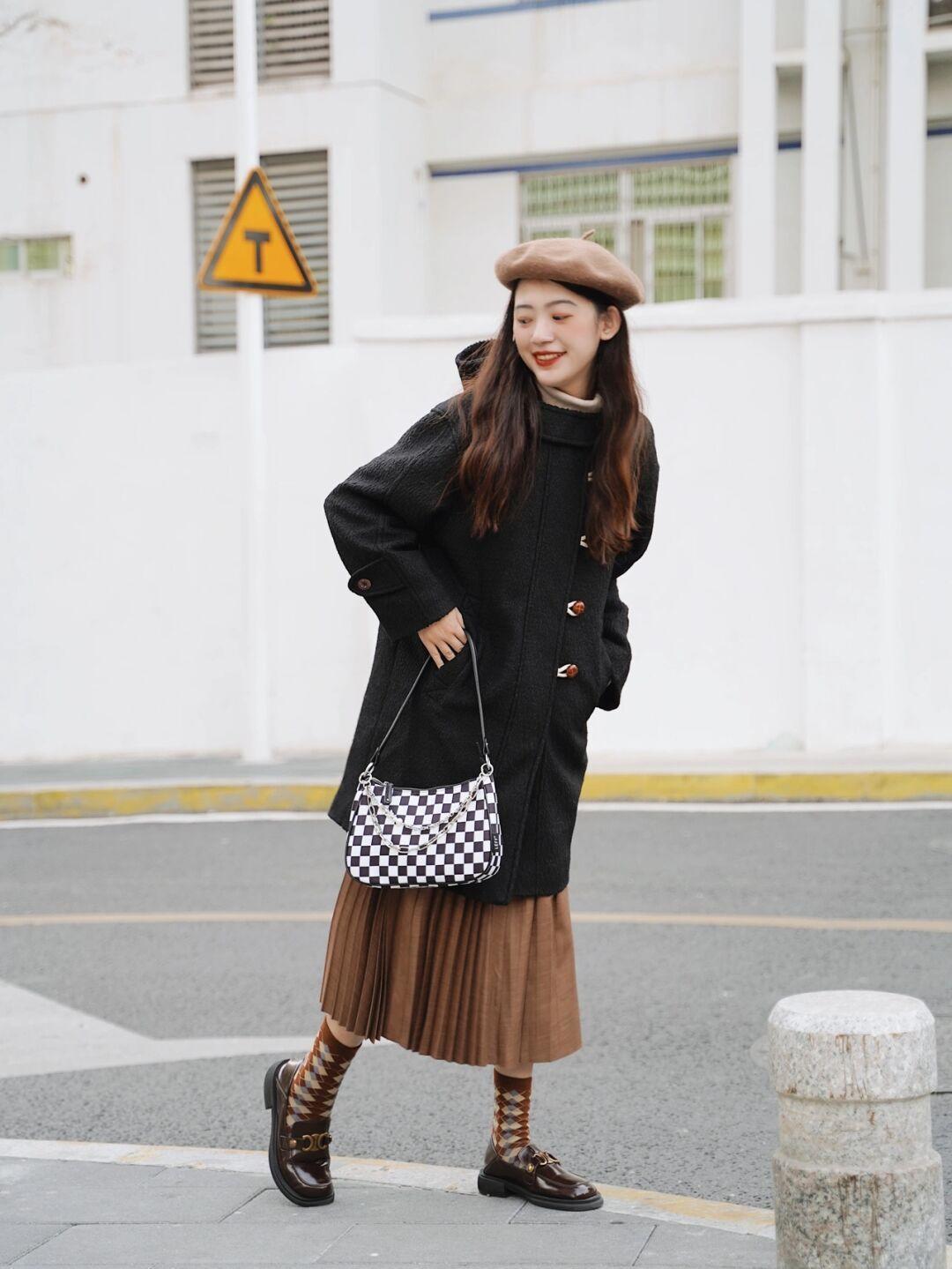 洋气|冬天怎么穿才保暖又洋气?这几款大衣值得借鉴,美得高级优雅