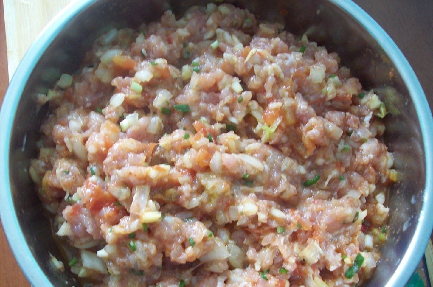 拌饺子馅时，要不要加水厨子说漏嘴好多人做错，难怪不嫩滑