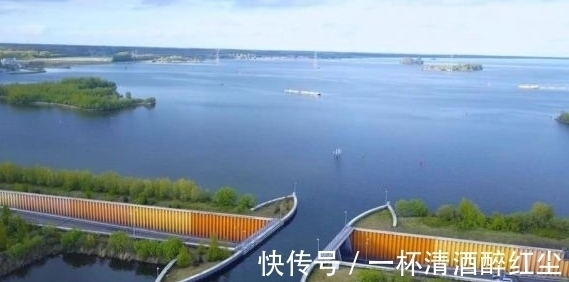 安全性@全球独一无二的桥,远看中间像“断裂”一般,车辆经过却从不减速