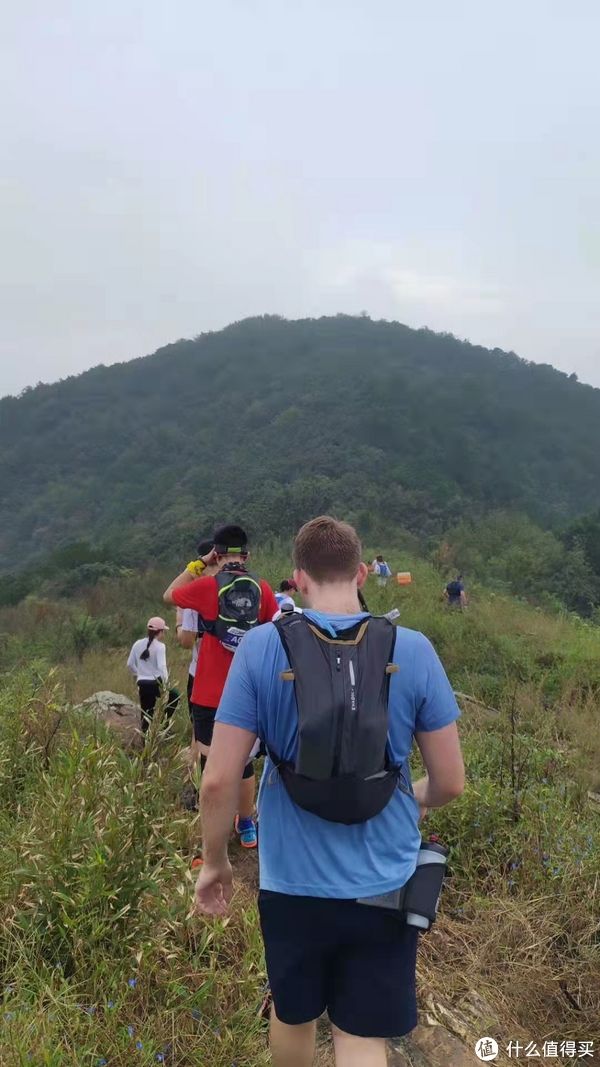 鞋厂|好物推荐 篇二：秋高气爽，正是跑步正当时，运动装备买起来。。。