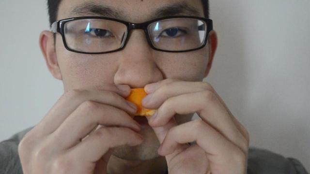 你家里有吃剩的橘子皮吗?这个用途太厉害了,越早知道越好