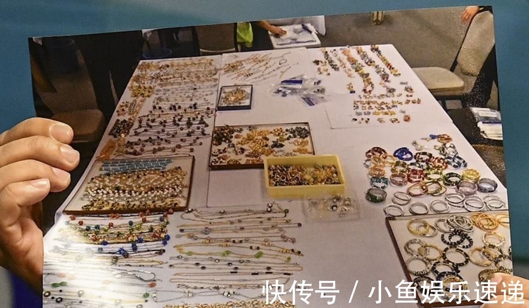 夫人！抛夫弃子的她三婚嫁给首相，买珠宝一天花700万，有272个爱马仕包