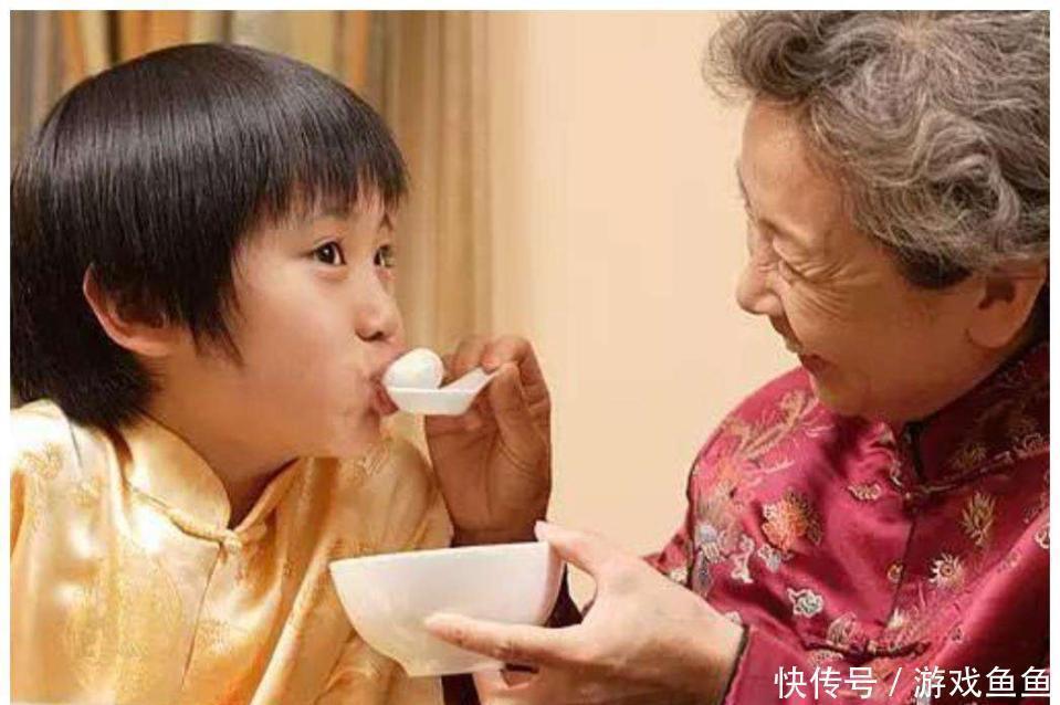 感情|65岁母亲说出心声:帮子女带孩子,要学会适时撤退,再帮伤感情