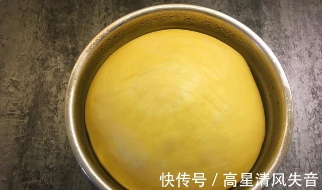 南瓜块|自制华夫饼，搭配了南瓜，好看又好吃！