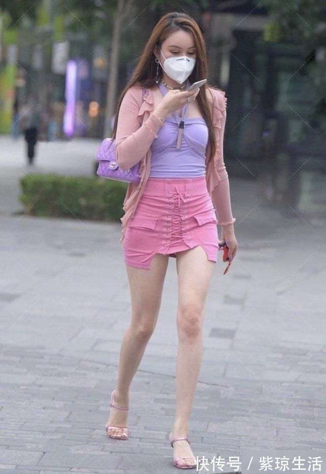 穿搭|紫色上衣搭配粉色裙,温柔甜美,满满少女心