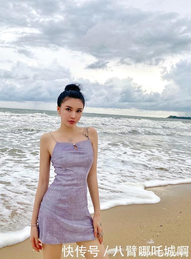 紫色吊带包臀裙穿出女神范