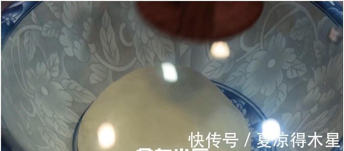 葱花饼好吃有诀窍，掌握两个关键点，柔软多层，比早餐店卖的好吃！