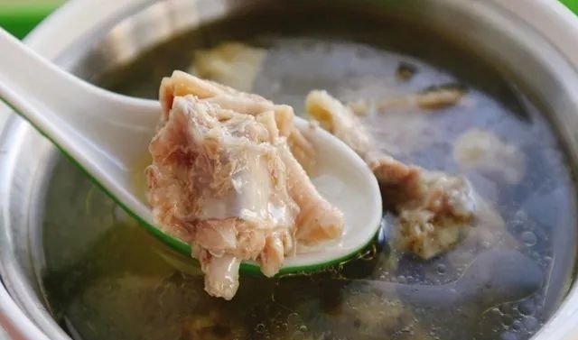 小云|八个月宝宝发育迟缓,原因是添加辅食不当惹的祸,家长要引起注意