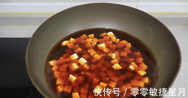 香辣蛤蜊豆腐羹营养丰富,香辣鲜美,色香味俱全!