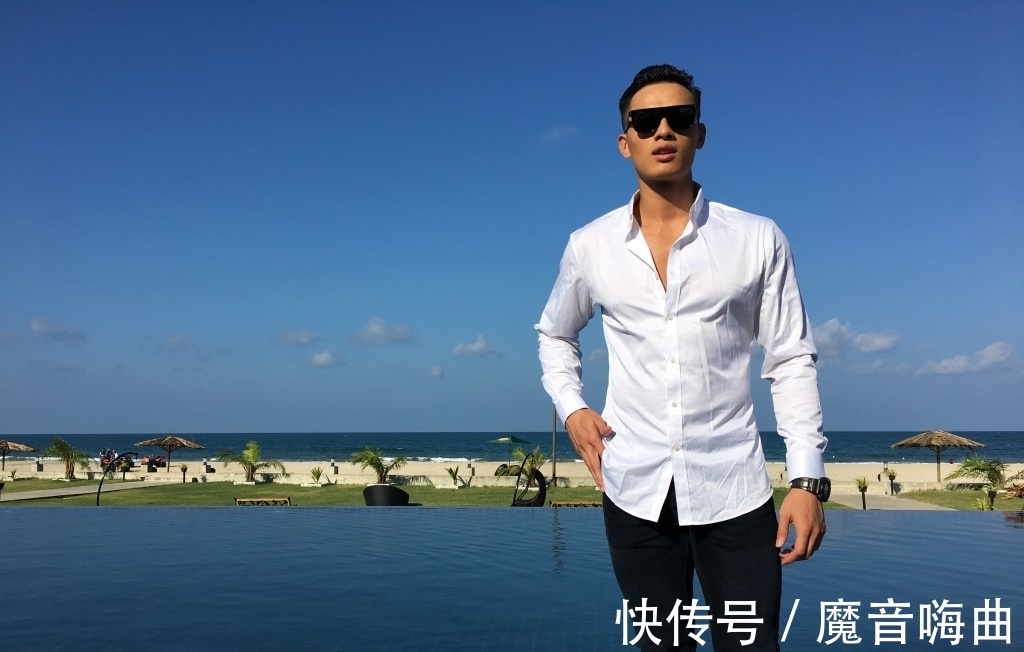 广州大学|爱健身的90后体育生精心雕琢结实的肌肉,如今还兼职做模特!