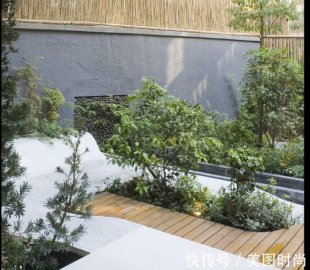 面积|小面积的院子如何设计？可以学着这样装，小院落也能美过大花园