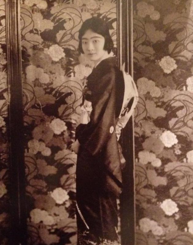 皇后|「老照片」从妙龄少女到1个疯子!今日盘点,末代皇后婉容!