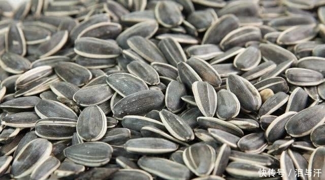 安神助眠|失眠的人有“救”了,这几样食物坚持吃,助你赶走失眠睡得香