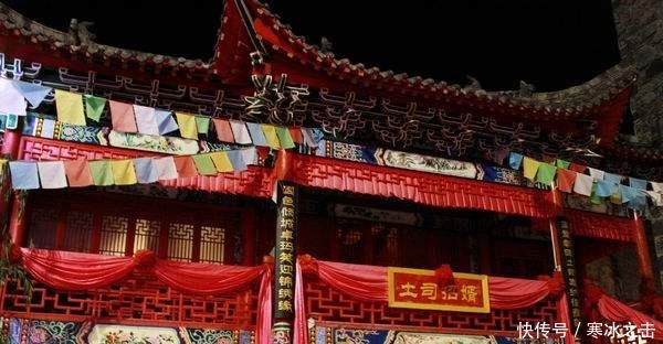 上联|才女出上联天子出头为我夫,秀才脱口而出对下联,牵手成功!