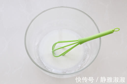 自制圣诞小清新蛋糕,稍加装饰就能惊艳众人,细腻香甜好看又好吃