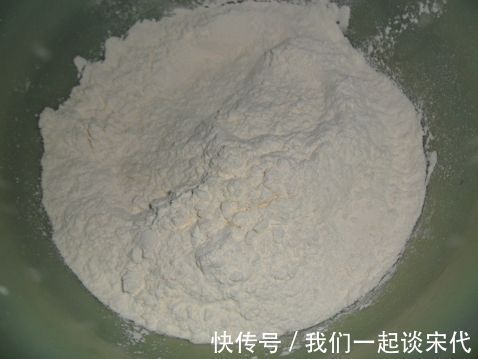 饺子馅如此做，鲜嫩多汁吃一口就上瘾，味道简直太香了