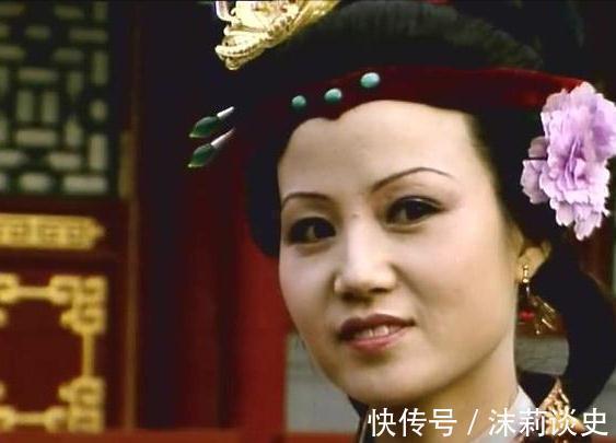 迎春!贾环给元春磕头请安的机会都没有,端午节礼也没有他的,为什么?