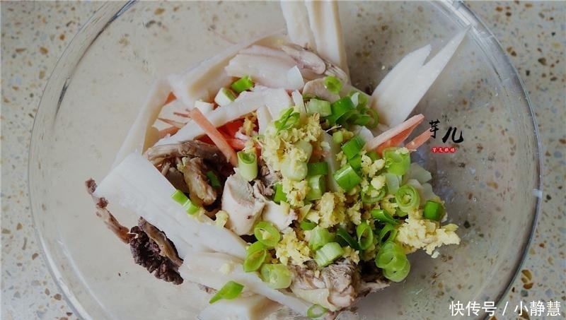 川味凉拌鸡最简单经典的做法,麻辣鲜香,好吃到爆,老公吃不够