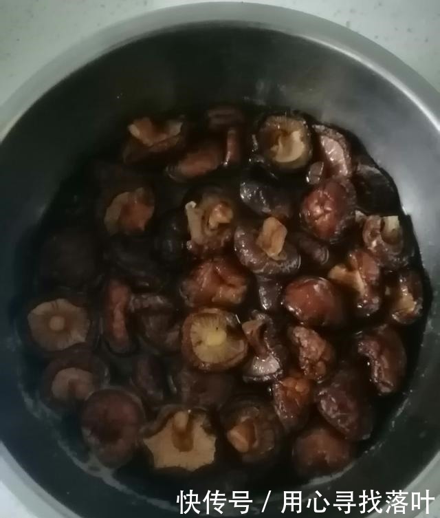 家庭版|第一次制作家庭版美食——猪肉香菇烧麦