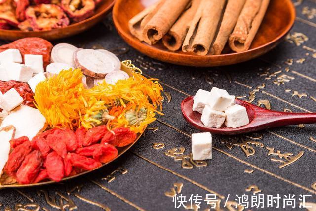 中药|药酒变“毒酒”,一杯药酒致15人肾衰竭,这3类中药别用来泡酒