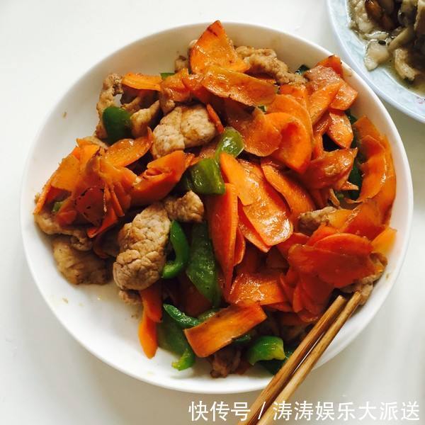 滑嫩|炒肉时多加一步,鲜嫩美味不粘锅,孩子们抢着吃,美容养颜还滋补