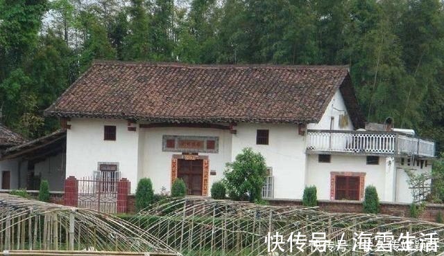 继承权|子女户口迁出农村,父母留下的农村土地和宅基地,还能继承吗?