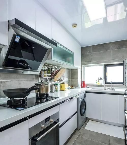 实用|以后买了房，厨房要照着这样装，好看又实用，不管多久都不过时！