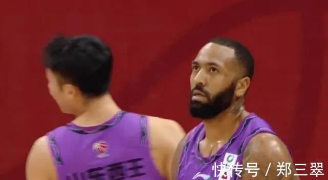 广东队|高诗岩10中1,胡明轩7中1,杜锋留后手!没选他们进国家队有眼光