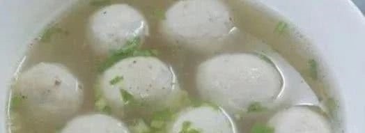 煮肉丸汤冷水下锅还是沸水下锅,第一步就做错,难怪肉丸一煮就散