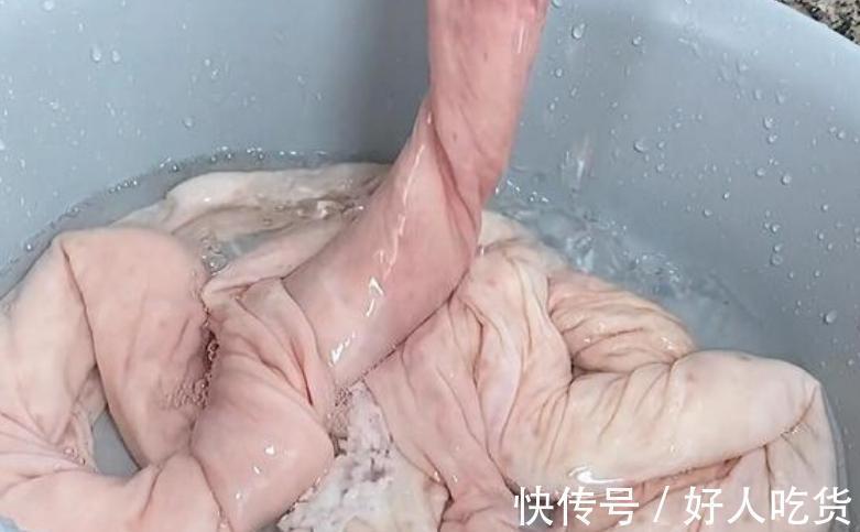 香味|教你卤肥肠的做法，配料齐全，汁香味浓满口香，一口冒油