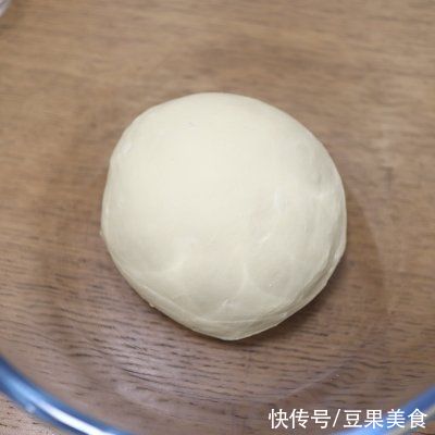 面团|#助力高考营养餐# 香甜柔软的蜜红豆吐司