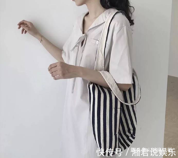大长腿|再经典的条纹不会穿也是白搭,get这几种搭配,简单时髦又舒适