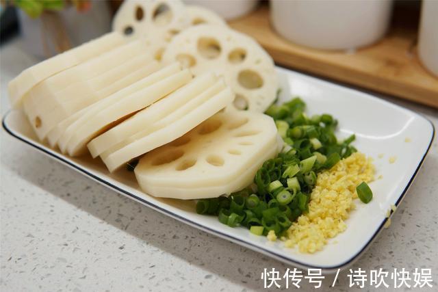 莲藕|秋天吃饺子,韭菜黄瓜都不如这个馅,5元一斤,现在吃正是季节