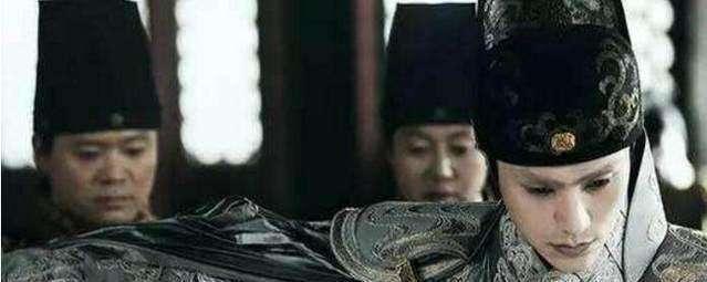 身边|古时候皇宫里太监其实根本不识字,那是怎么宣读皇帝的圣旨