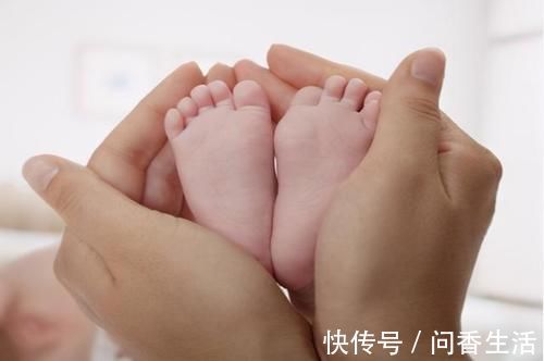 孩子|宝宝身上有3个“智慧按钮”,家长平时多抚摸,孩子长大更聪明