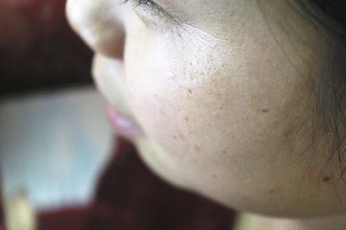 女人|判断女人老不老，别光看年龄大小，身体的4个“丑态”其实很明显