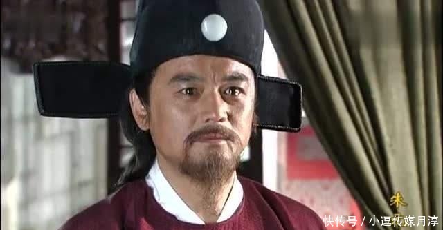 明朝|明朝一位大臣的祖坟发光,家中井水变美酒,朱元璋下令:满门抄斩