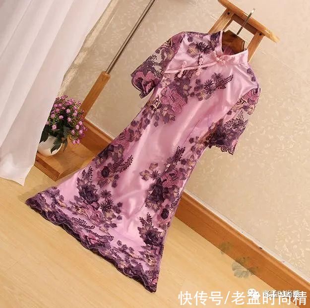 连衣裙|如此精美的中国风刺绣旗袍连衣裙，华丽高端显气质，妩媚又减龄